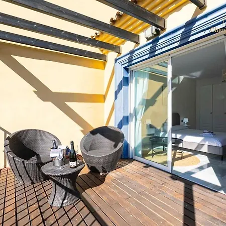 Adosado Puerto Banus Relax Апартаменти
