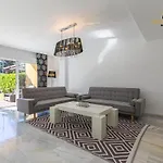 Adosado Puerto Banus Relax Apartament *