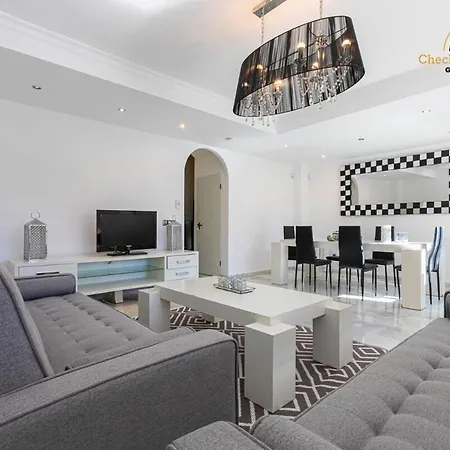 Adosado Puerto Banus Relax *