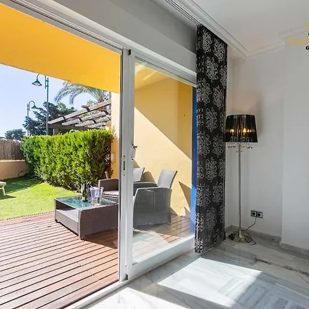 Adosado Puerto Banus Relax * マルベーリャ