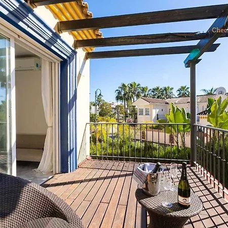 Adosado Puerto Banus Relax * マルベーリャ